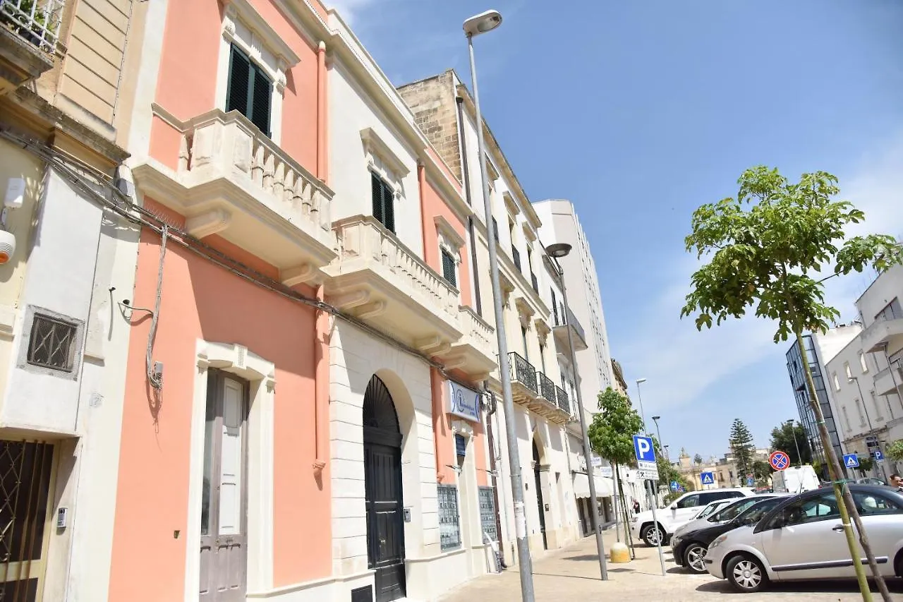 Bed and Breakfast Ai Raggi Di Sole Лечче 0*,
